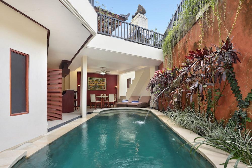 The Batu Belig Hotel&spa 2*