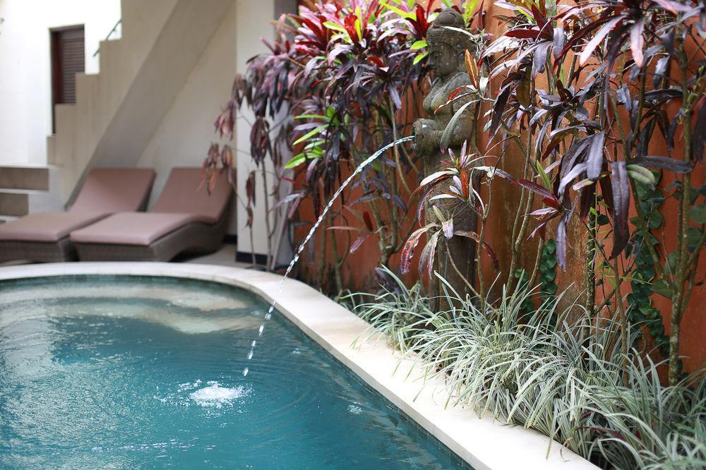 The Batu Belig Hotel&spa 2*