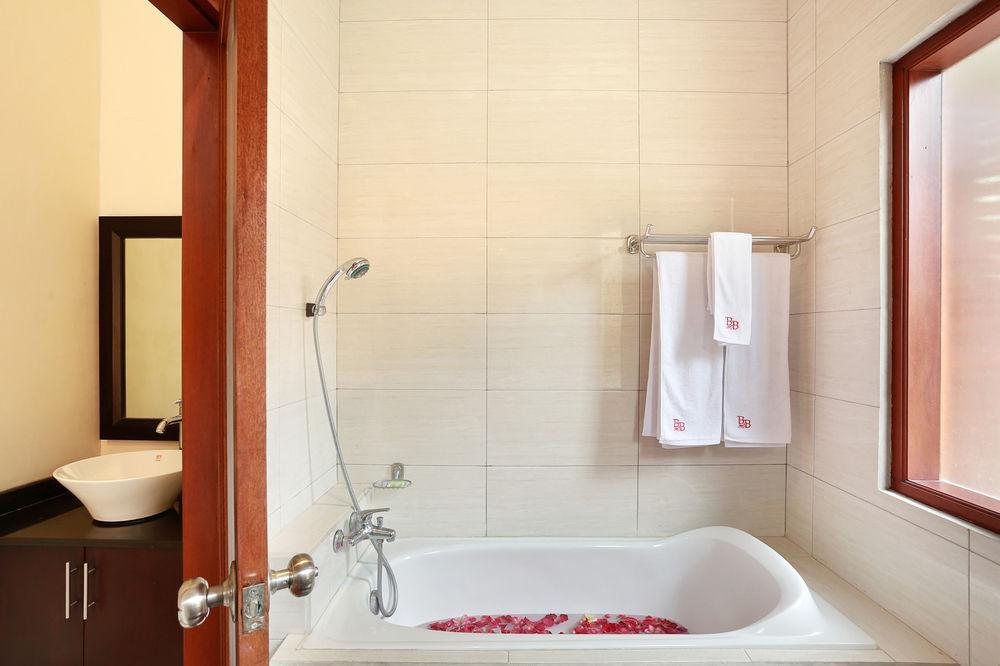 The Batu Belig Hotel&spa 2*