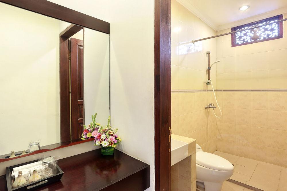 The Batu Belig Hotel&spa Hotel