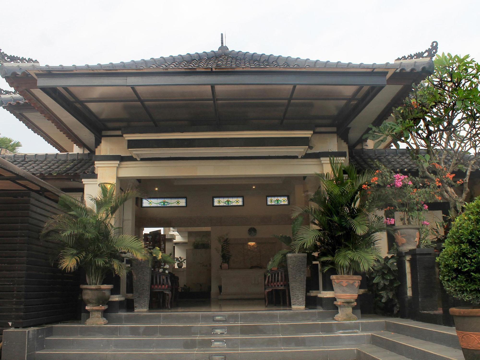 The Batu Belig Hotel&spa Hotel